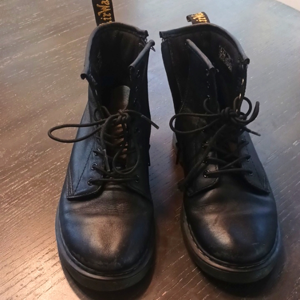 Doc Martens, big kids size 5, eight hole
